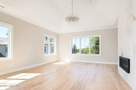 68 Dearfield Drive Greenwich CT 06831