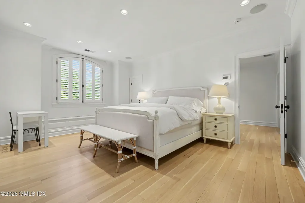 53 Park Avenue Old Greenwich CT 06870