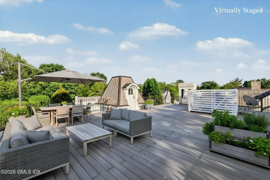 53 Park Avenue Old Greenwich CT 06870