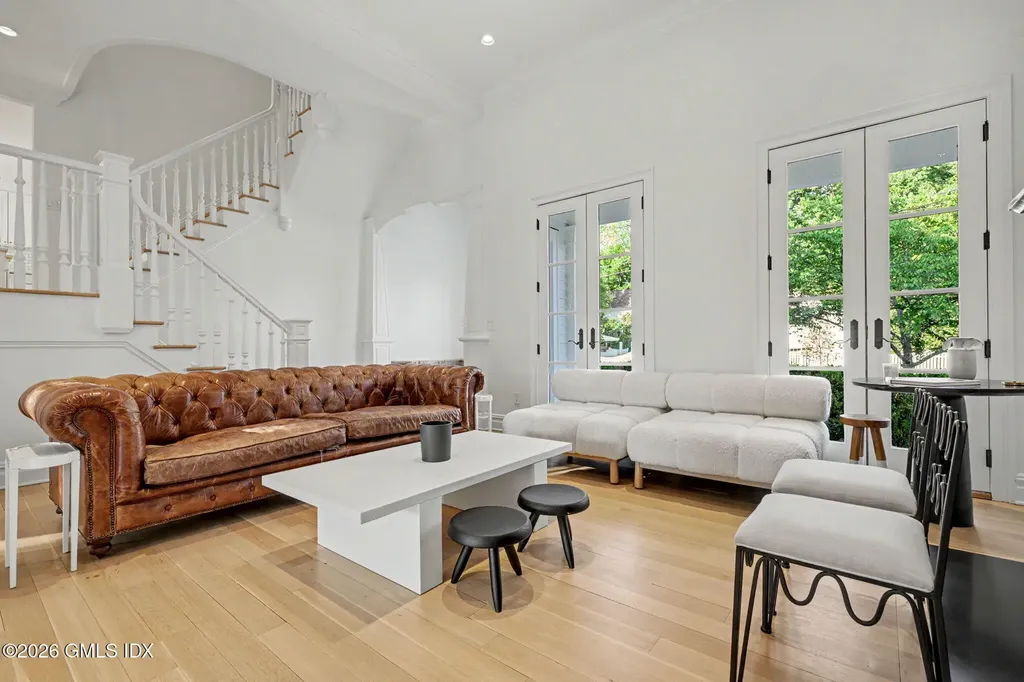 53 Park Avenue Old Greenwich CT 06870