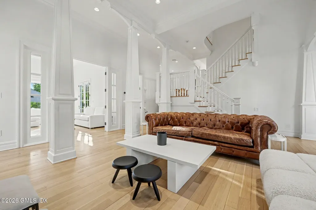 53 Park Avenue Old Greenwich CT 06870