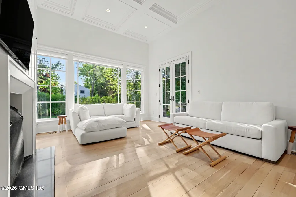 53 Park Avenue Old Greenwich CT 06870