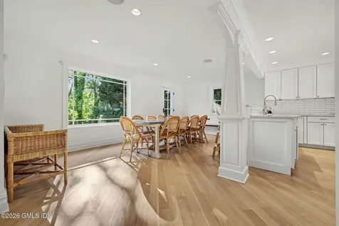 53 Park Avenue Old Greenwich CT 06870