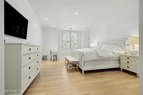 53 Park Avenue Old Greenwich CT 06870