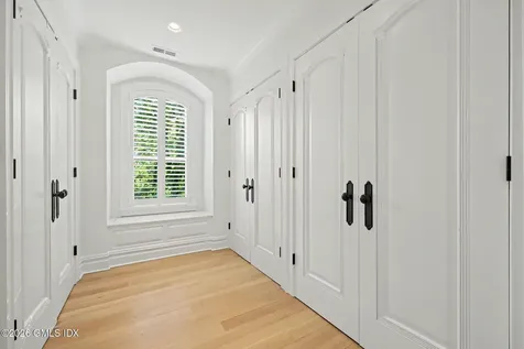 53 Park Avenue Old Greenwich CT 06870