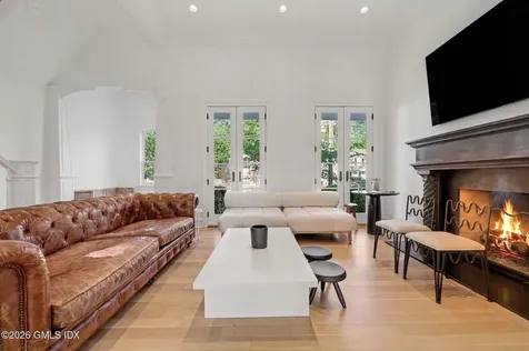 53 Park Avenue Old Greenwich CT 06870
