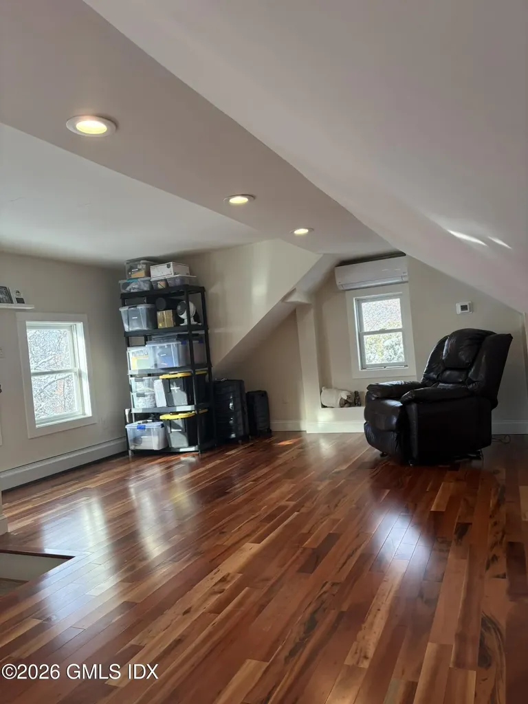 30 Chapel Street Greenwich CT 06831