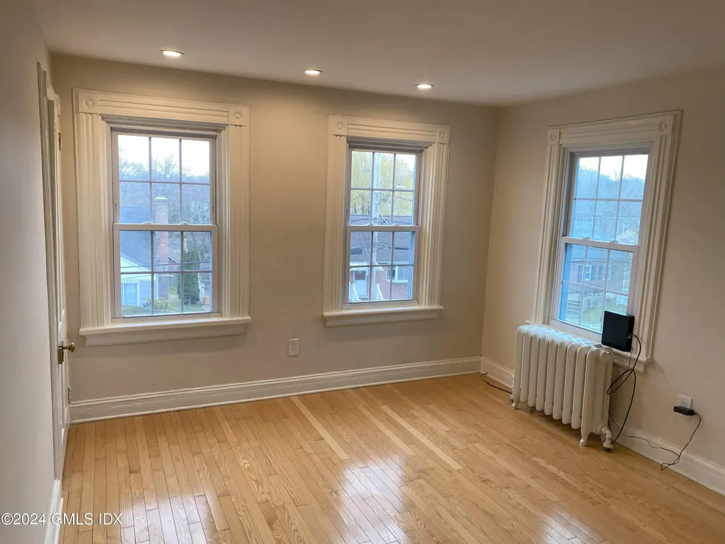 30 Chapel Street Greenwich CT 06831