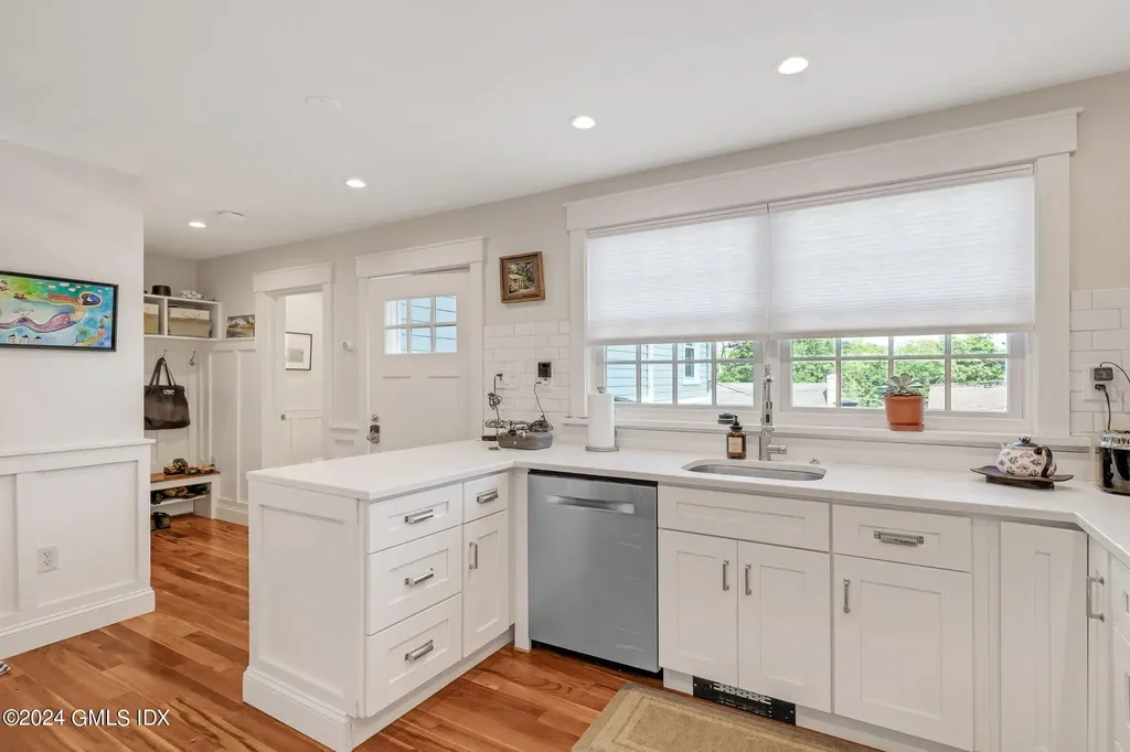 30 Chapel Street Greenwich CT 06831