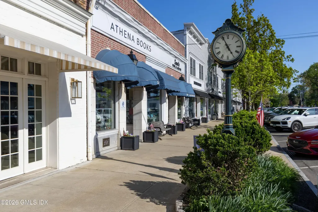 27 Park Avenue Old Greenwich CT 06870
