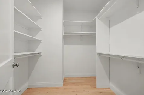 185 S Water Street Greenwich CT 06830