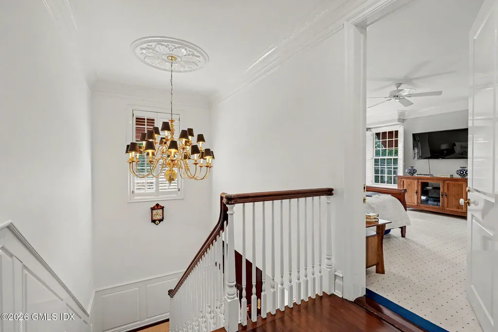 212 Milbank Avenue Greenwich CT 06830