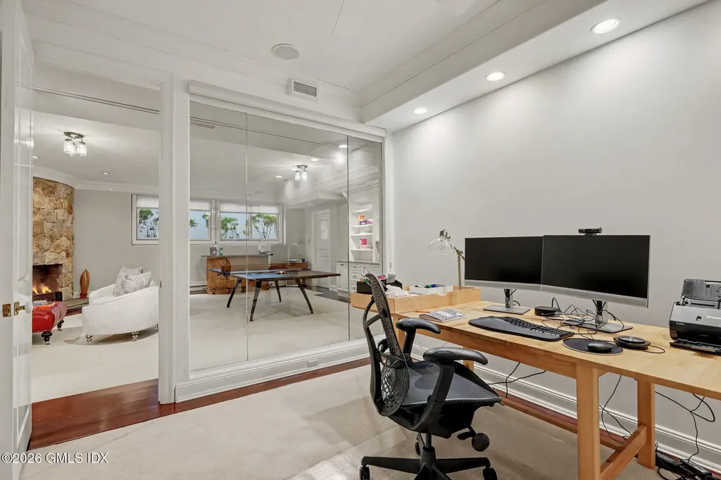 212 Milbank Avenue Greenwich CT 06830