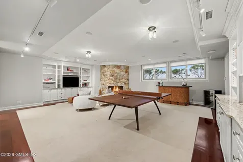 212 Milbank Avenue Greenwich CT 06830