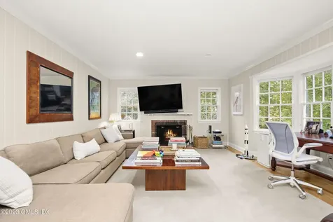 12 Norton Lane Old Greenwich CT 06870