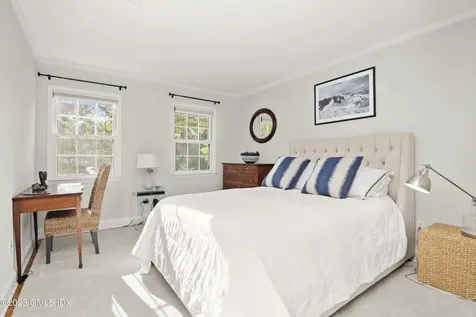 12 Norton Lane Old Greenwich CT 06870