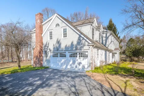 12 Norton Lane Old Greenwich CT 06870