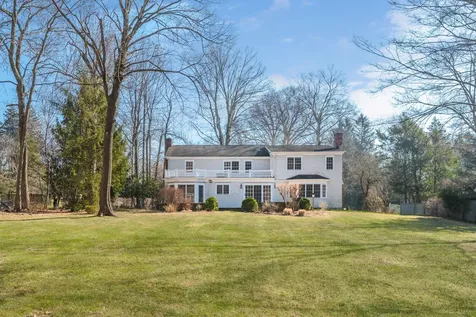 12 Norton Lane Old Greenwich CT 06870