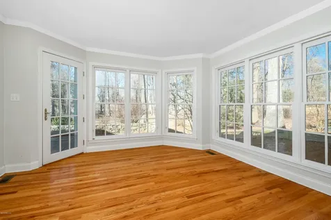 12 Norton Lane Old Greenwich CT 06870