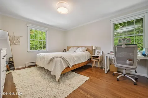 25 Center Drive Old Greenwich CT 06870