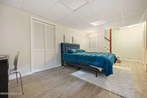 25 Center Drive Old Greenwich CT 06870