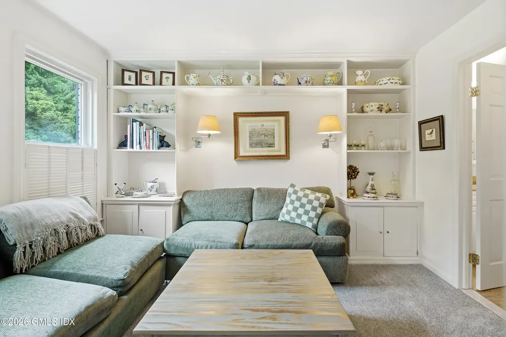 19 Georgetowne North Greenwich CT 06831