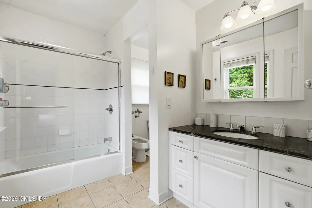 19 Georgetowne North Greenwich CT 06831