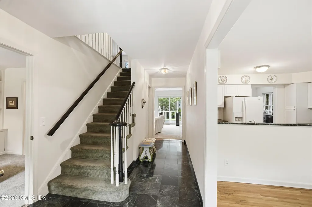 19 Georgetowne North Greenwich CT 06831