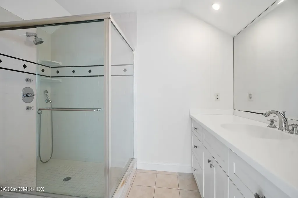 19 Georgetowne North Greenwich CT 06831