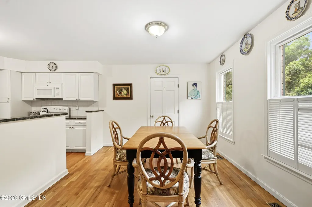 19 Georgetowne North Greenwich CT 06831