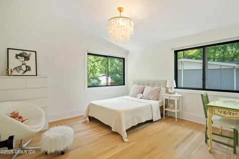 1 Crawford Terrace Riverside CT 06878