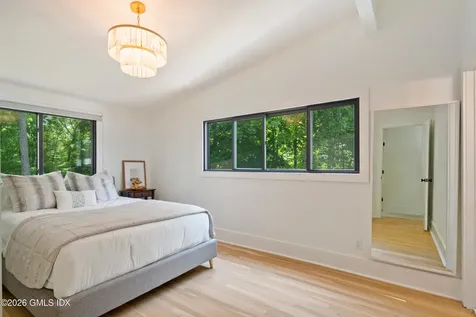 1 Crawford Terrace Riverside CT 06878
