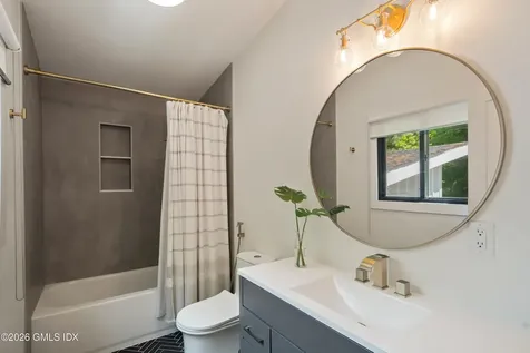 1 Crawford Terrace Riverside CT 06878