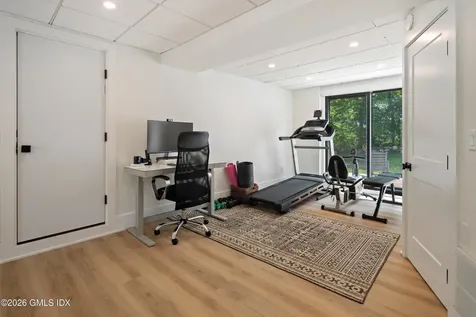 1 Crawford Terrace Riverside CT 06878