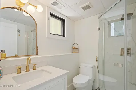 1 Crawford Terrace Riverside CT 06878