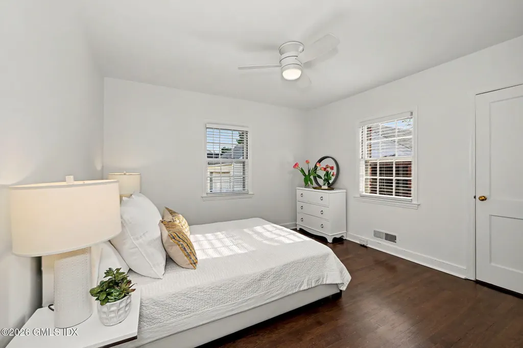 14 Spezzano Drive Riverside CT 06878