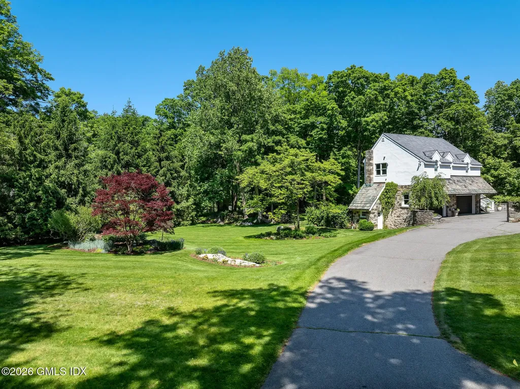 31 Sawmill Lane Greenwich CT 06830