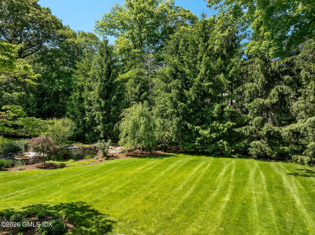 31 Sawmill Lane Greenwich CT 06830