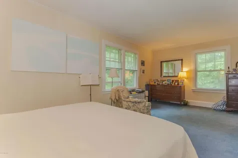 33 Hillside Road Greenwich CT 06830