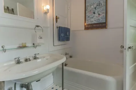 33 Hillside Road Greenwich CT 06830