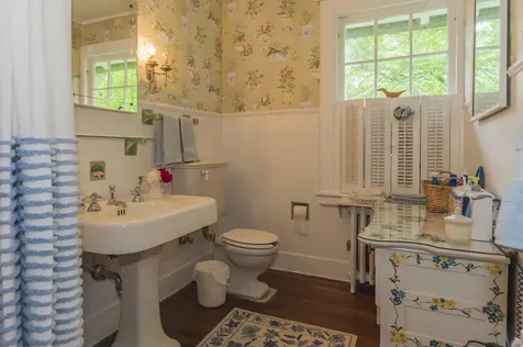 33 Hillside Road Greenwich CT 06830