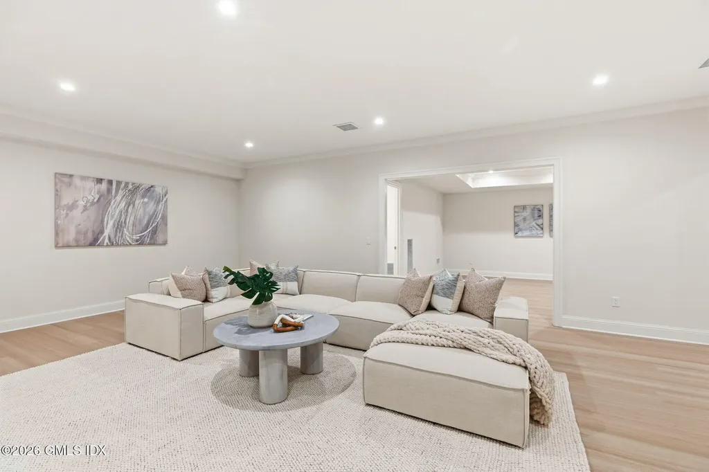 11 Hearthstone Drive Riverside CT 06878