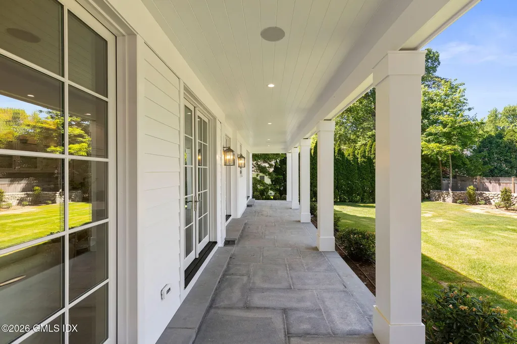 11 Hearthstone Drive Riverside CT 06878