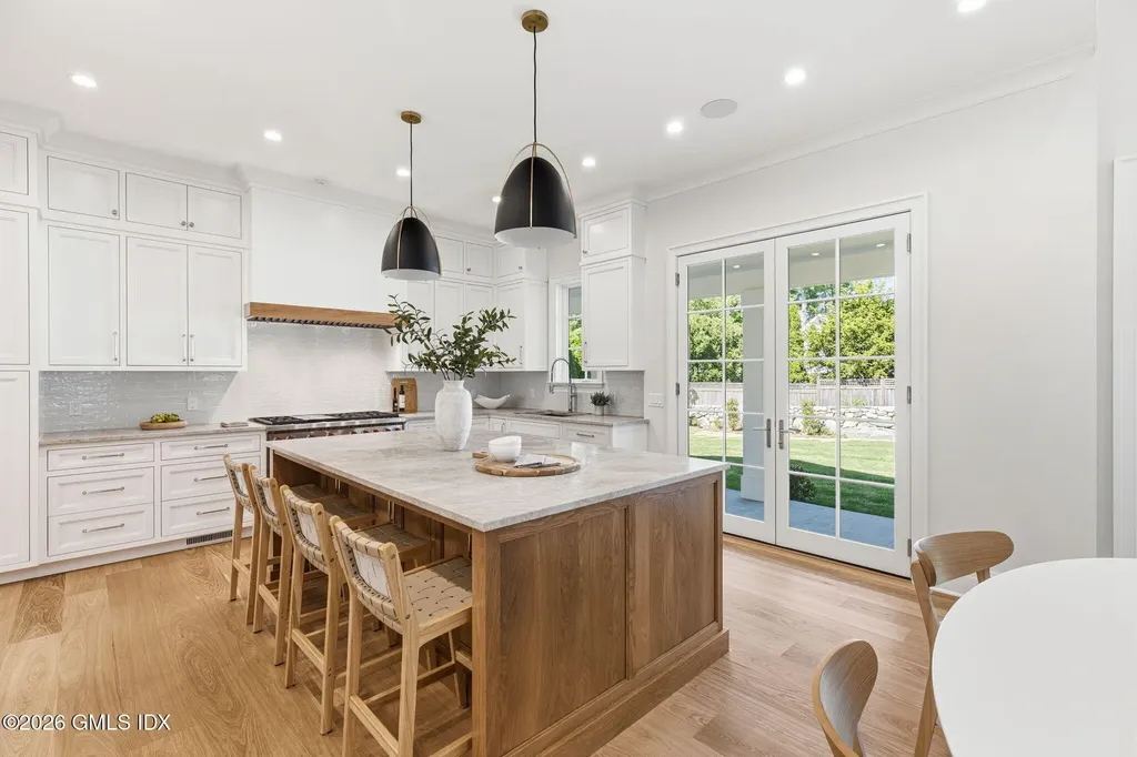 11 Hearthstone Drive Riverside CT 06878