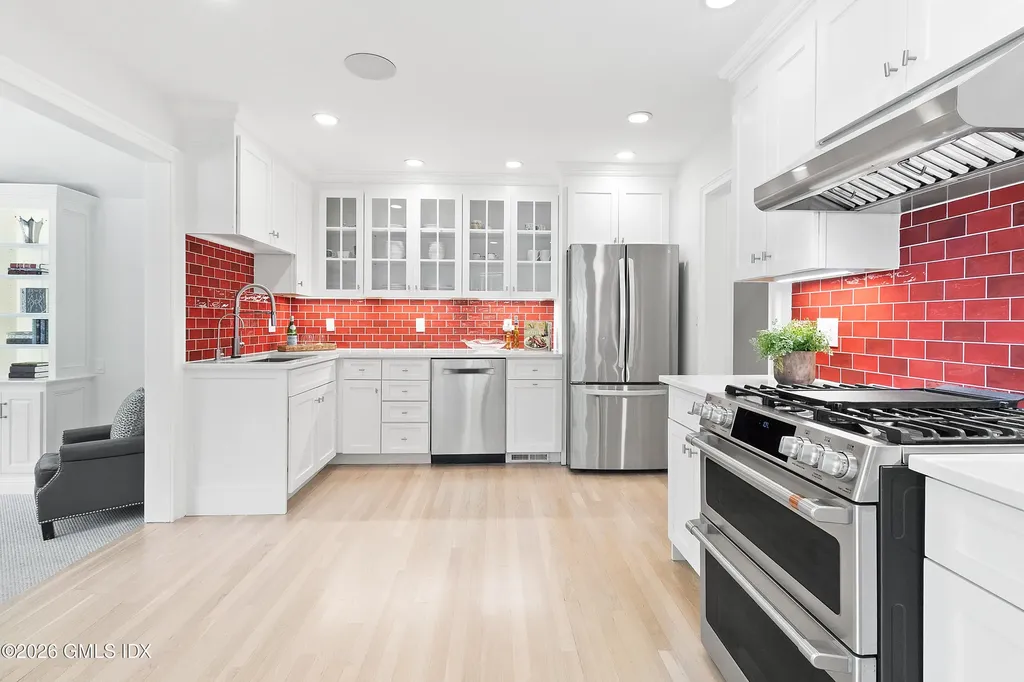 22 Mallard Drive Greenwich CT 06830