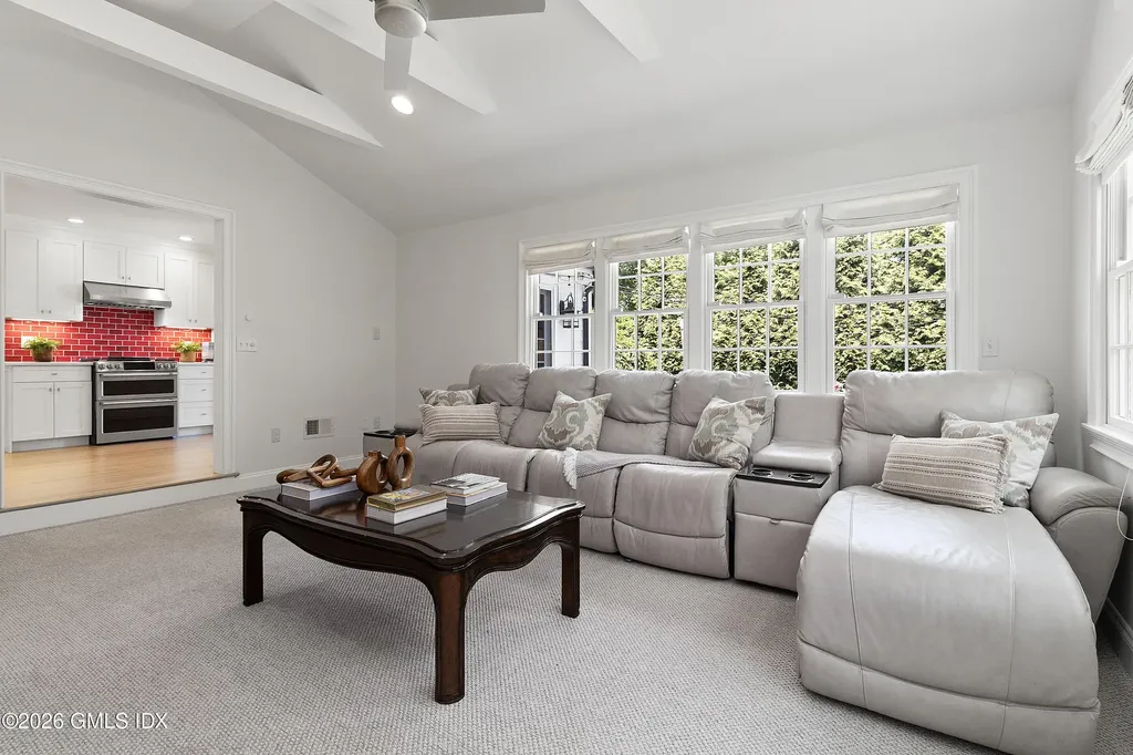 22 Mallard Drive Greenwich CT 06830