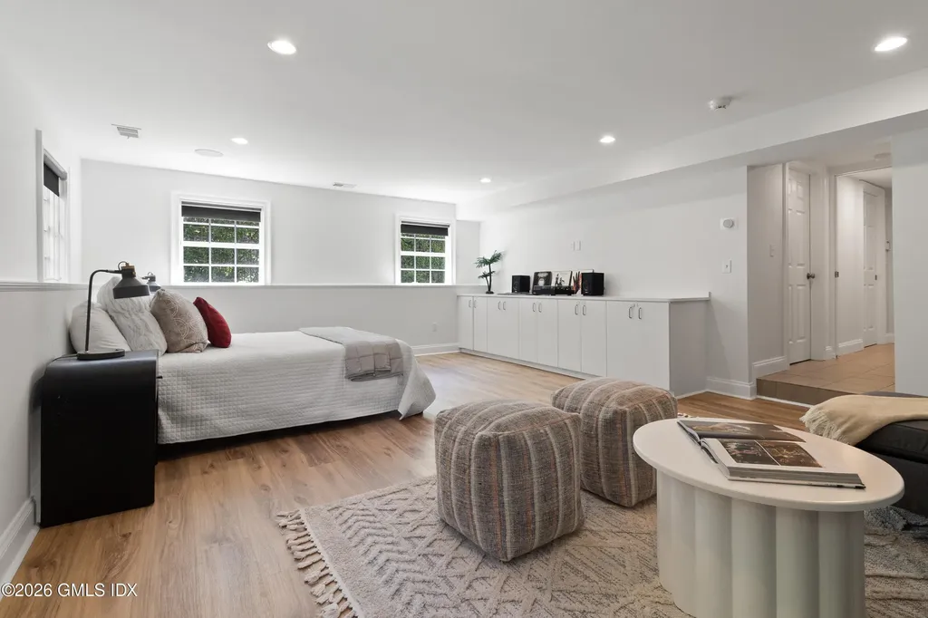 22 Mallard Drive Greenwich CT 06830