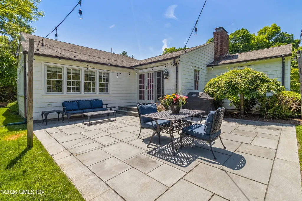 22 Mallard Drive Greenwich CT 06830