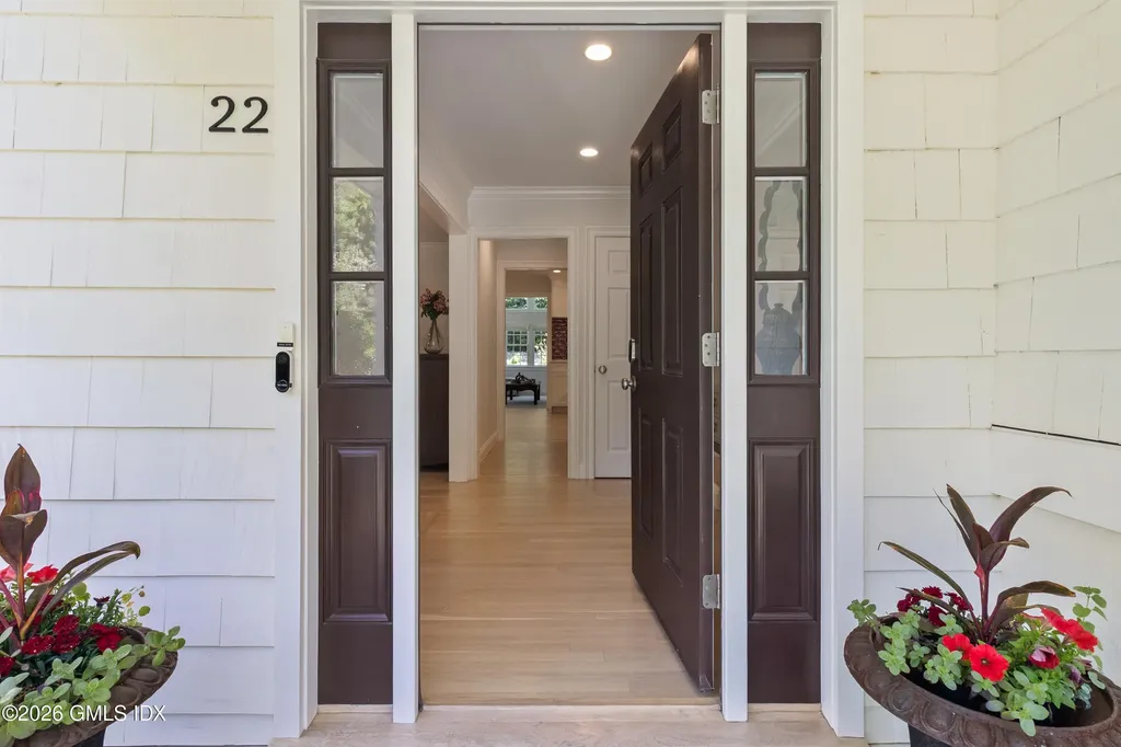 22 Mallard Drive Greenwich CT 06830