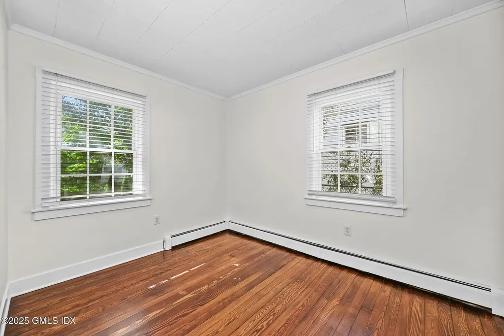 48 Rockmere Avenue Old Greenwich CT 06870